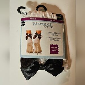 NWT Wonderland Anklet With Bow